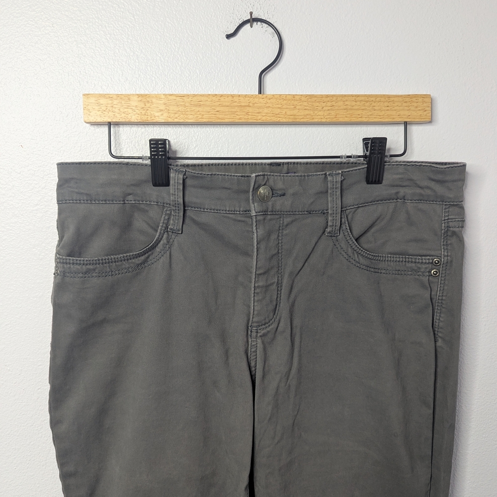NYDJ Samantha‎ Slim Pants Women’s Size 8 | Gray Stretch Lift Tuck Chinos